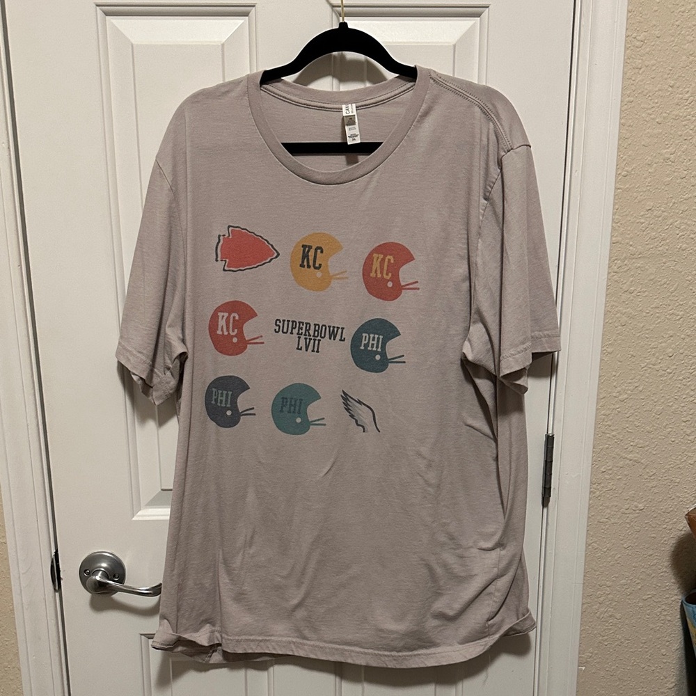 Bella Canvas Short Sleeve Tee - Gray with Super Bowl Helmets Chiefs and Eagles